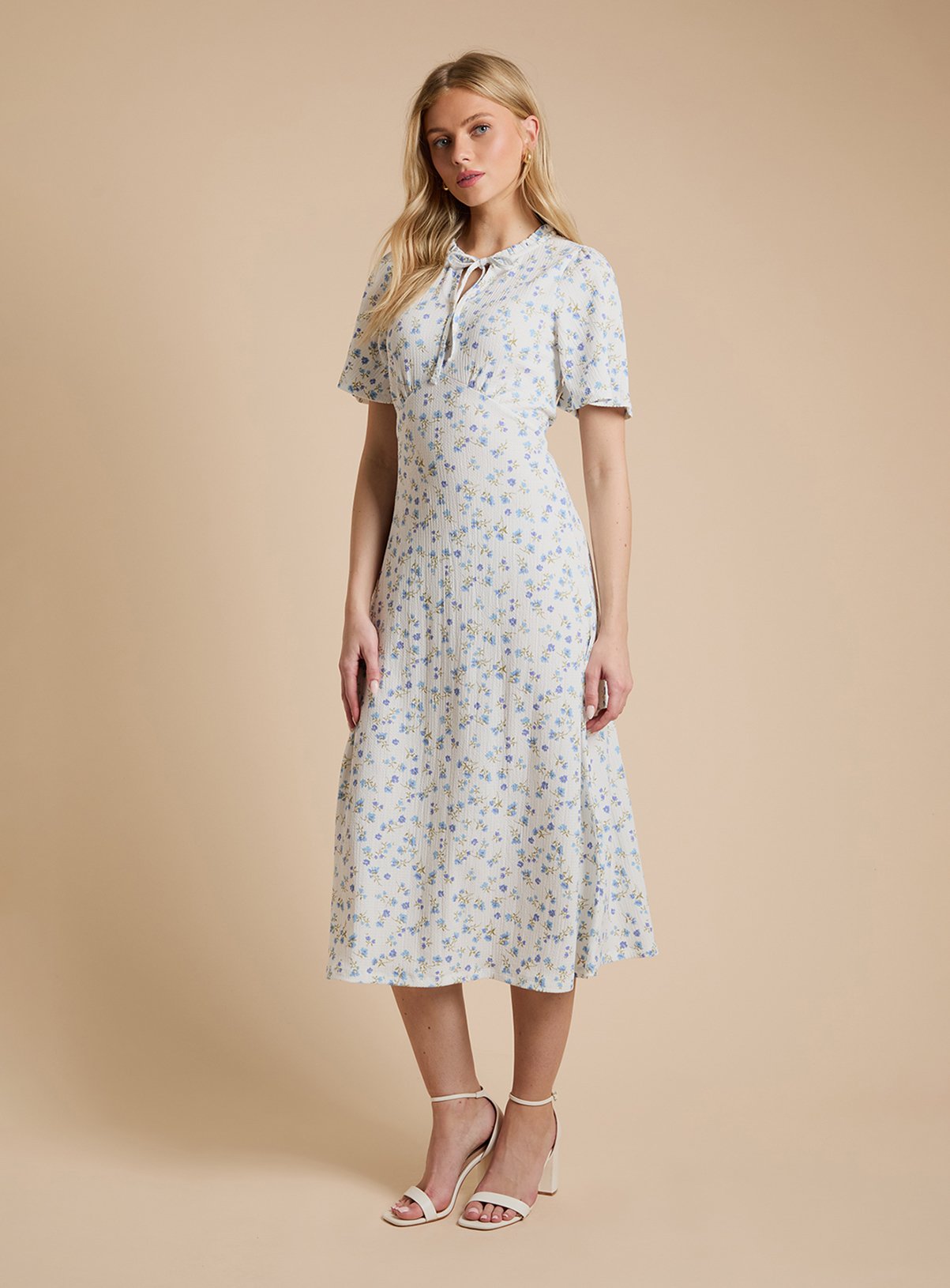 DOROTHY PERKINS Cream Ditsy Tie Front Flutter Sleeve Printed Jersey Midi Dress 