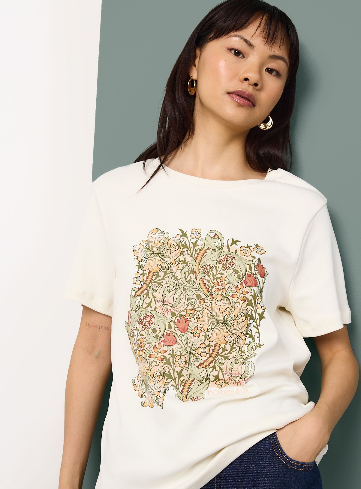 Tu x Morris & Co. Cream Floral Graphic T-Shirt 