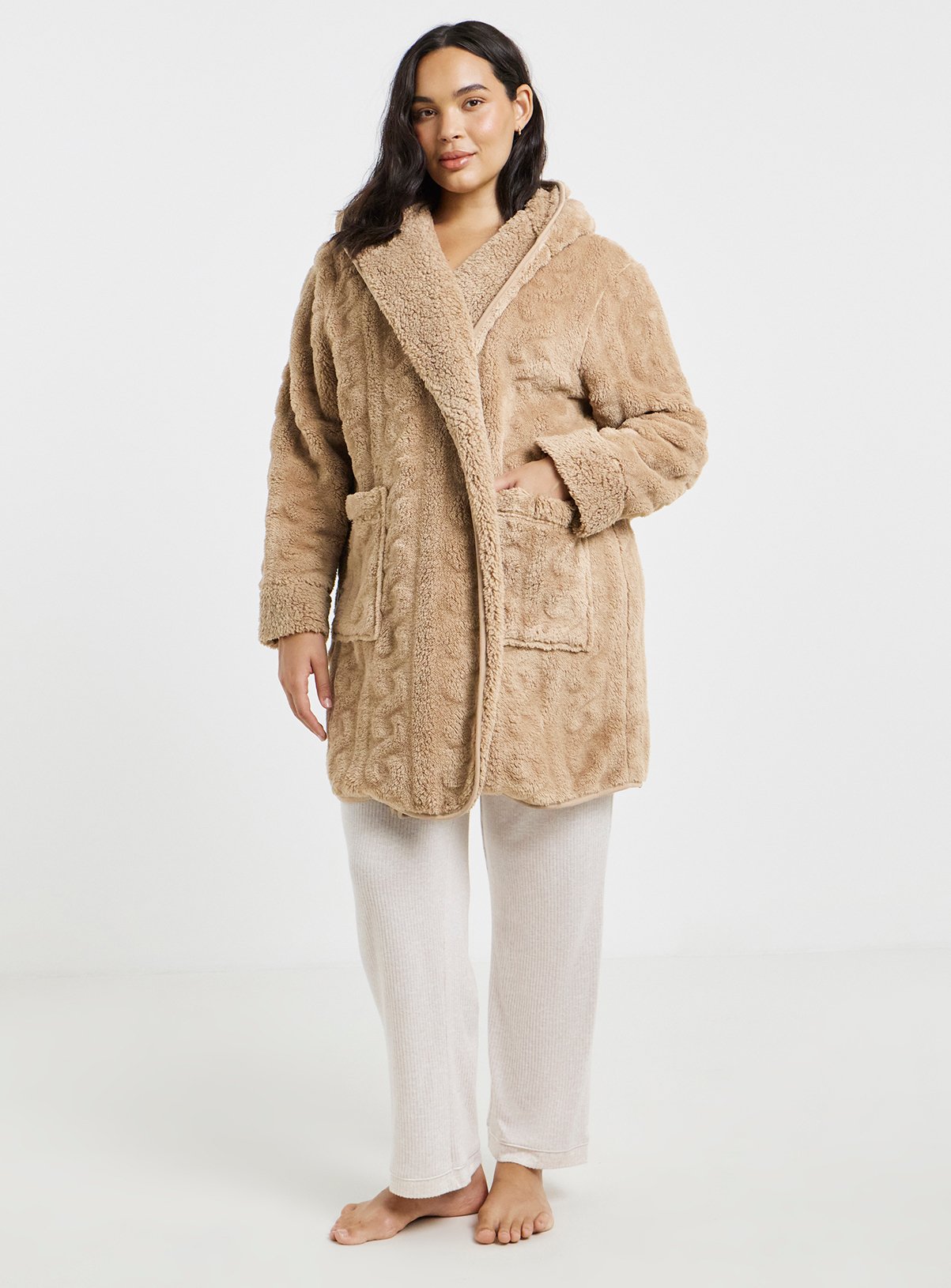 SIMPLY BE Pretty Secrets Cable Fleece Cardigan 