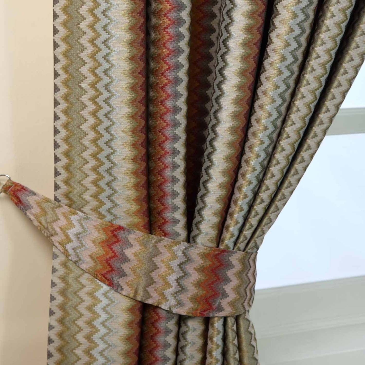 Homescapes Pack of 2 Zig Zag Jacquard Curtain Tie Backs – Multi-Colour