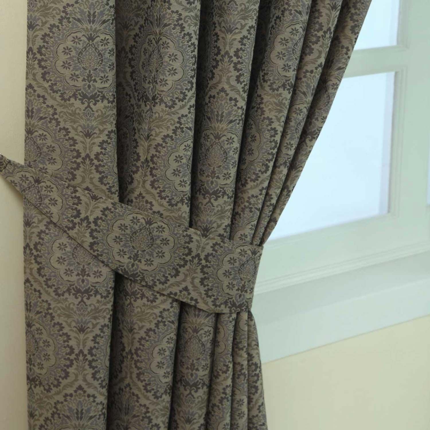 Homescapes Pack of 2 Damask Jacquard Curtain Tie Backs – Grey