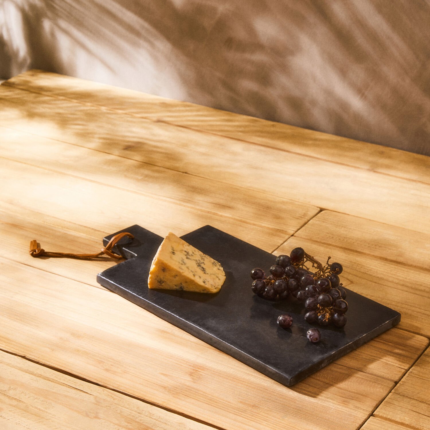 Orsina Preto Medium Slate Paddle Chopping And Serving Board