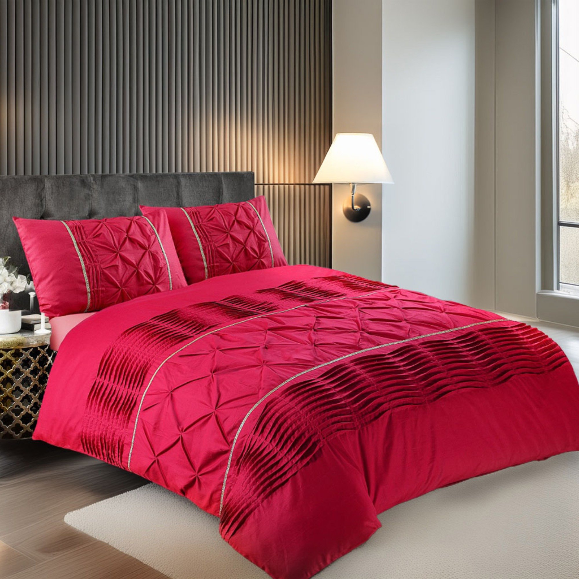 Snug City Pintuck Border Polycotton Duvet Cover Set - Single - Red