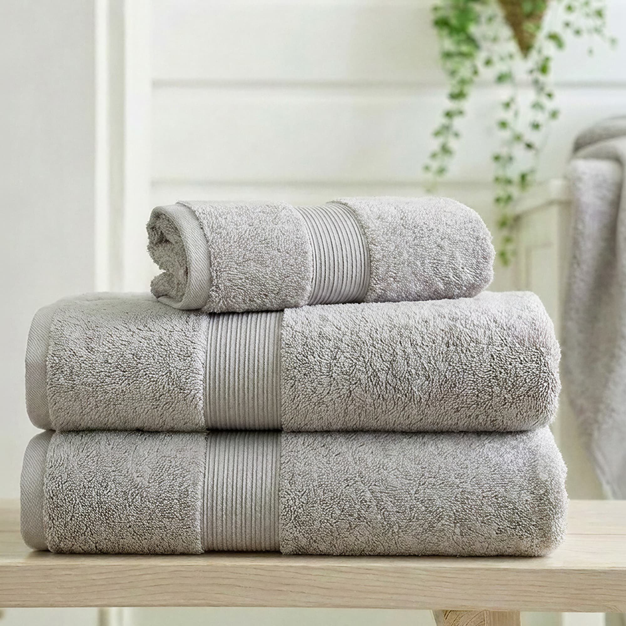 Deyongs Premium 100% Cotton Bath Sheet Soft Touch 550 GSM Plush - Dove Grey