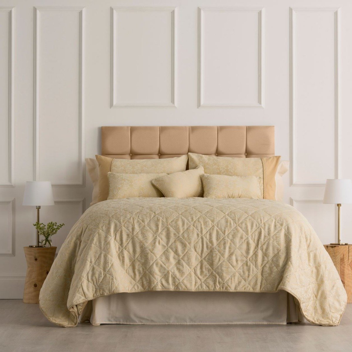 HomeSpace Direct Elizabeth Yellow Duvet Cover Set - Double