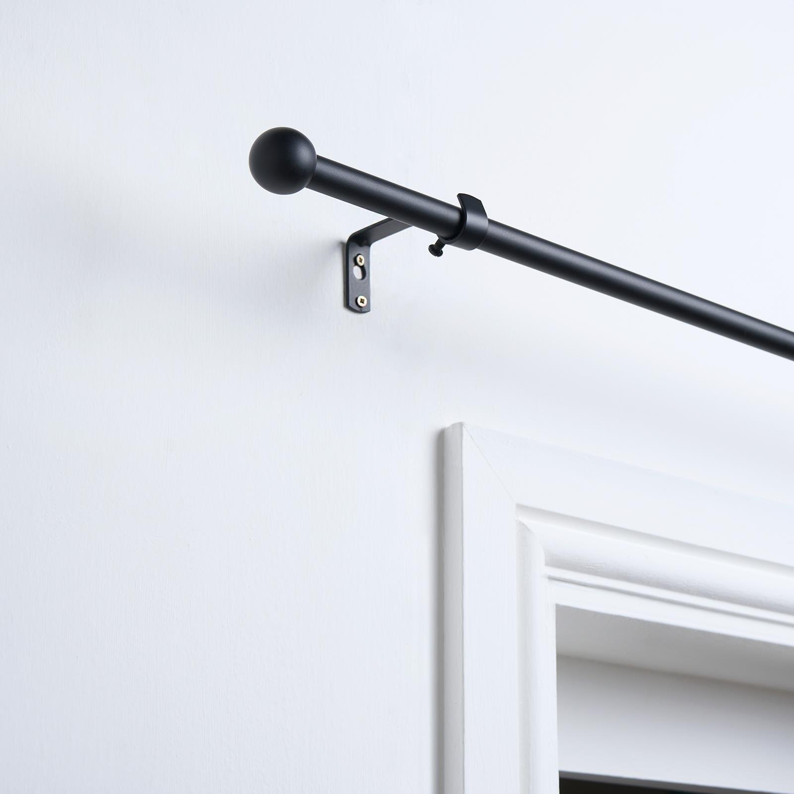 OHS 16mm Ball Curtain Pole 120-220cm - Black