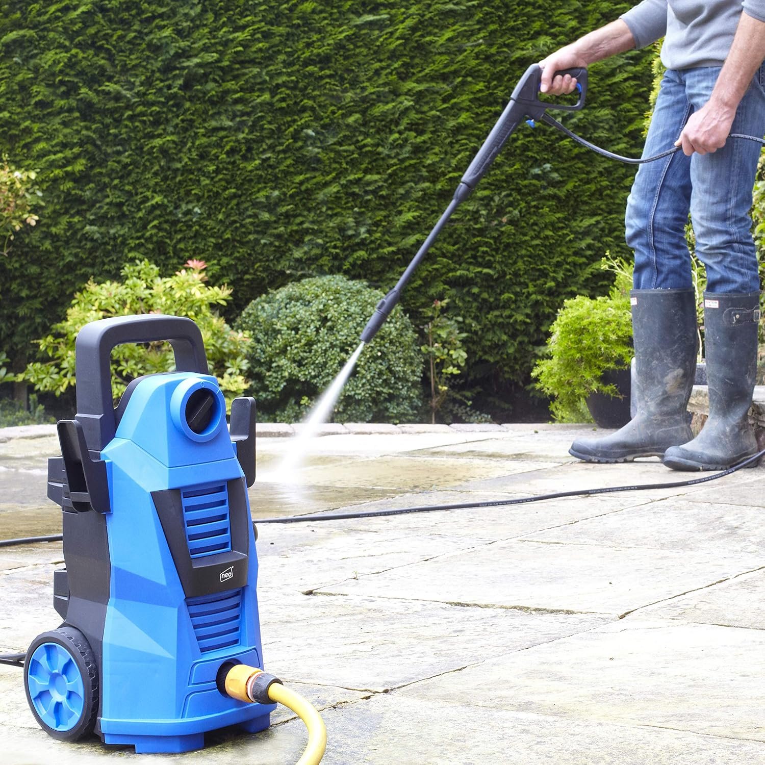 Neo Electric High Pressure Washer