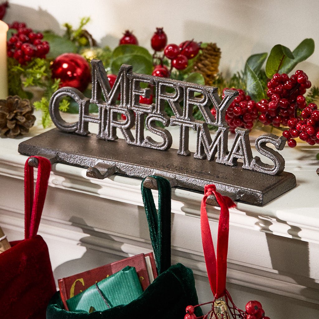 Dibor Merry Christmas Cast Iron Stocking Holder - Brown