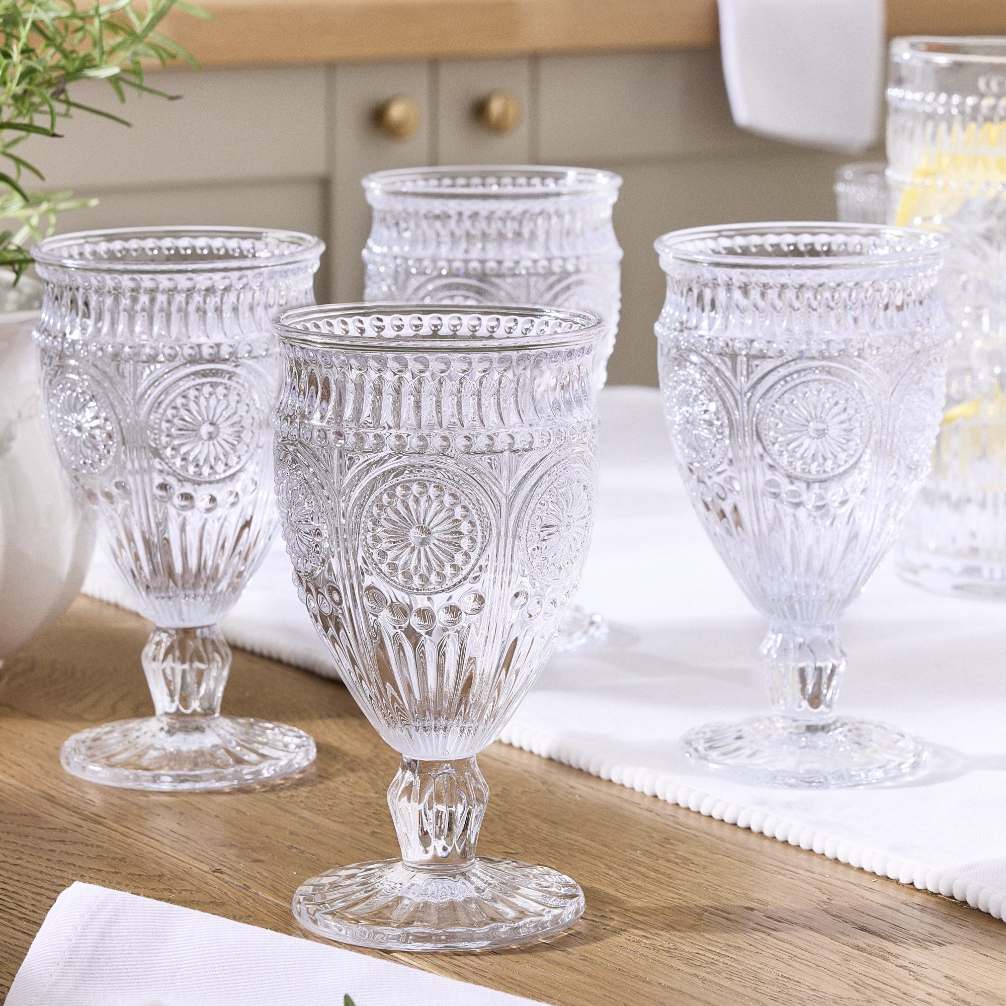 Dibor Set of 4 Palmas 350ml Glass Wine Glasses - Clear