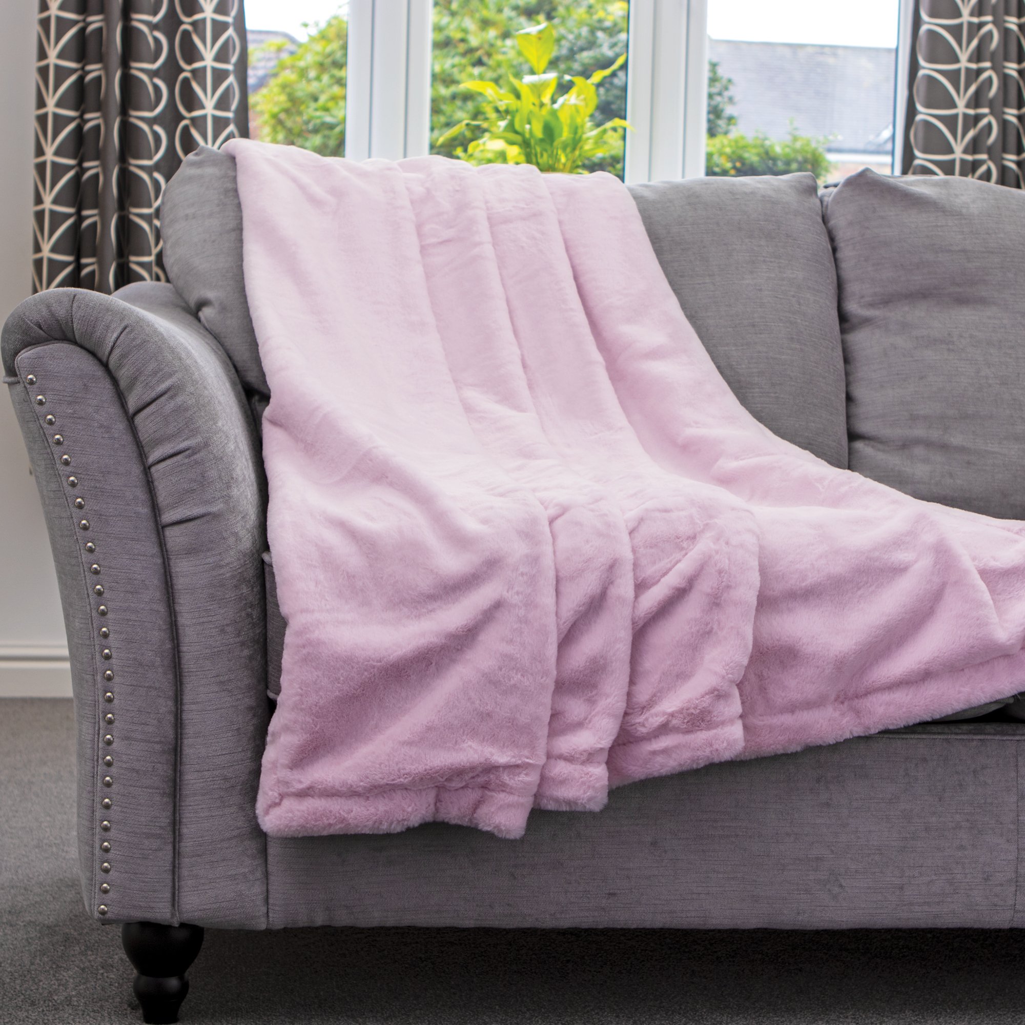 Dreamcatcher Faux Fur Fleece Blanket Throw - 160 x 130cm - Pink