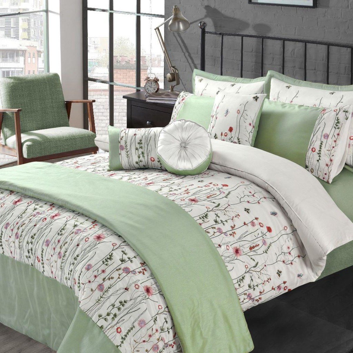HomeSpace Direct Arabella Green Duvet Cover Set - Double