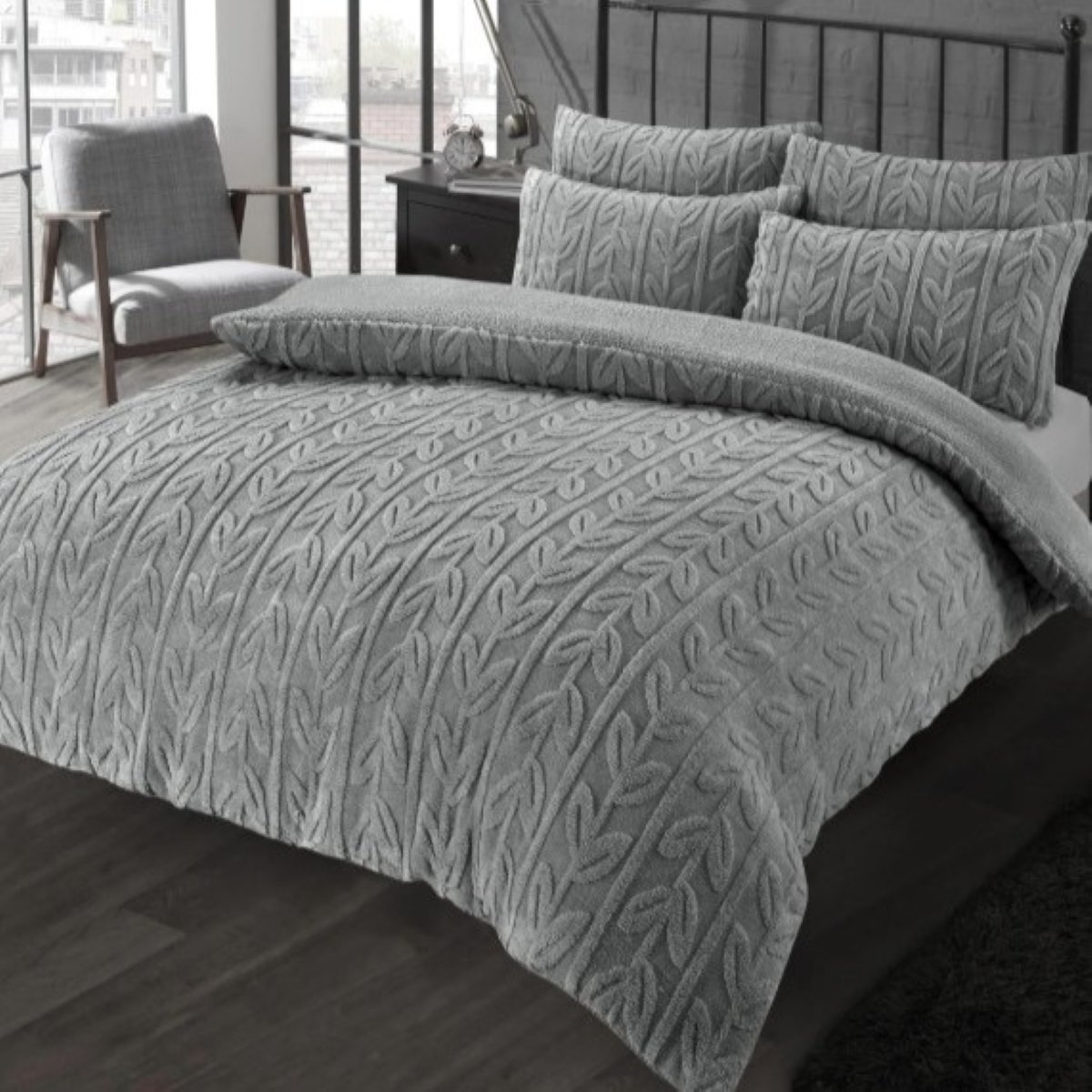 New Edge Blinds Leaf Printed Teddy Grey Duvet Set - Single
