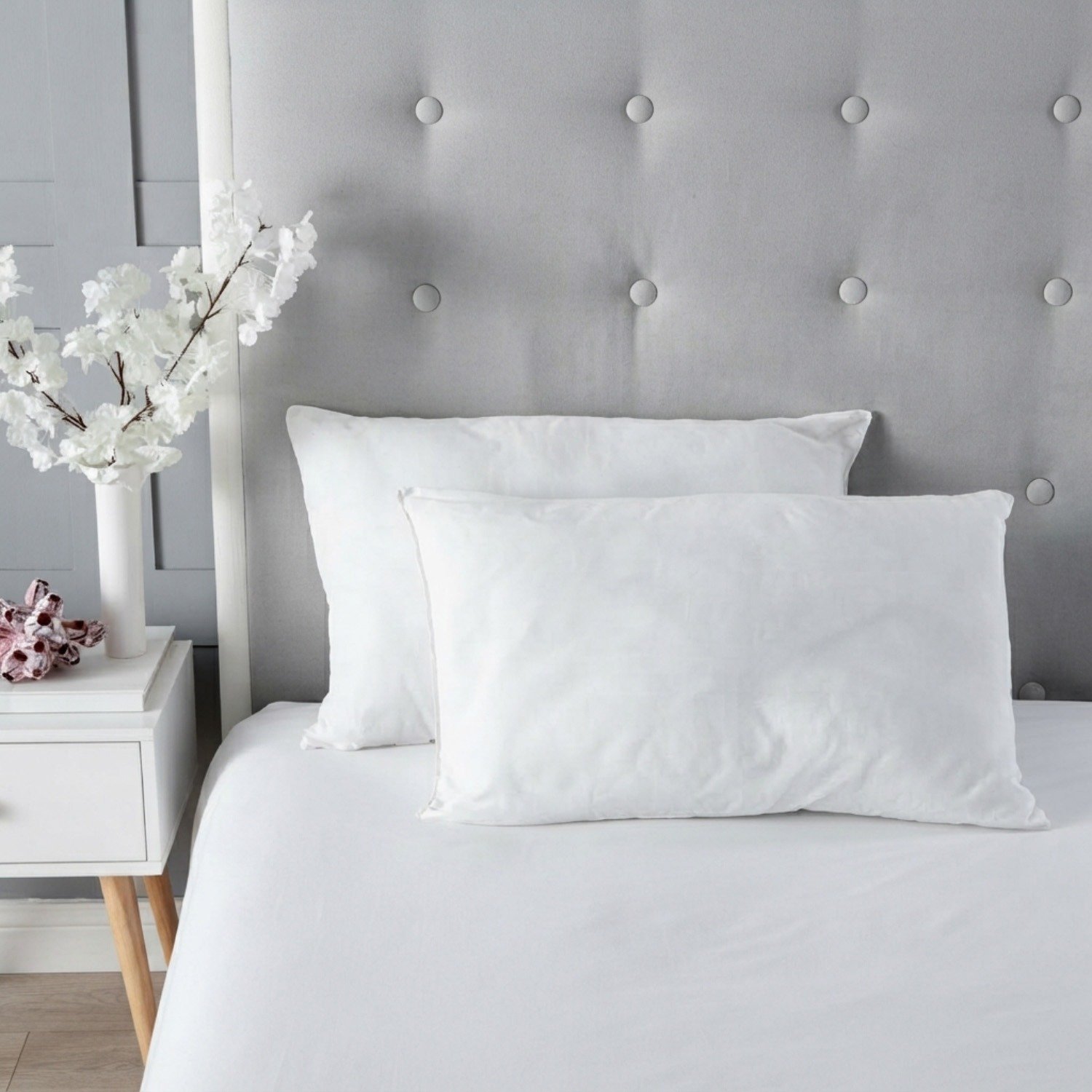 Snug City Polycotton Hollowfibre Hypoallergenic Bed Pillows Pack of 8