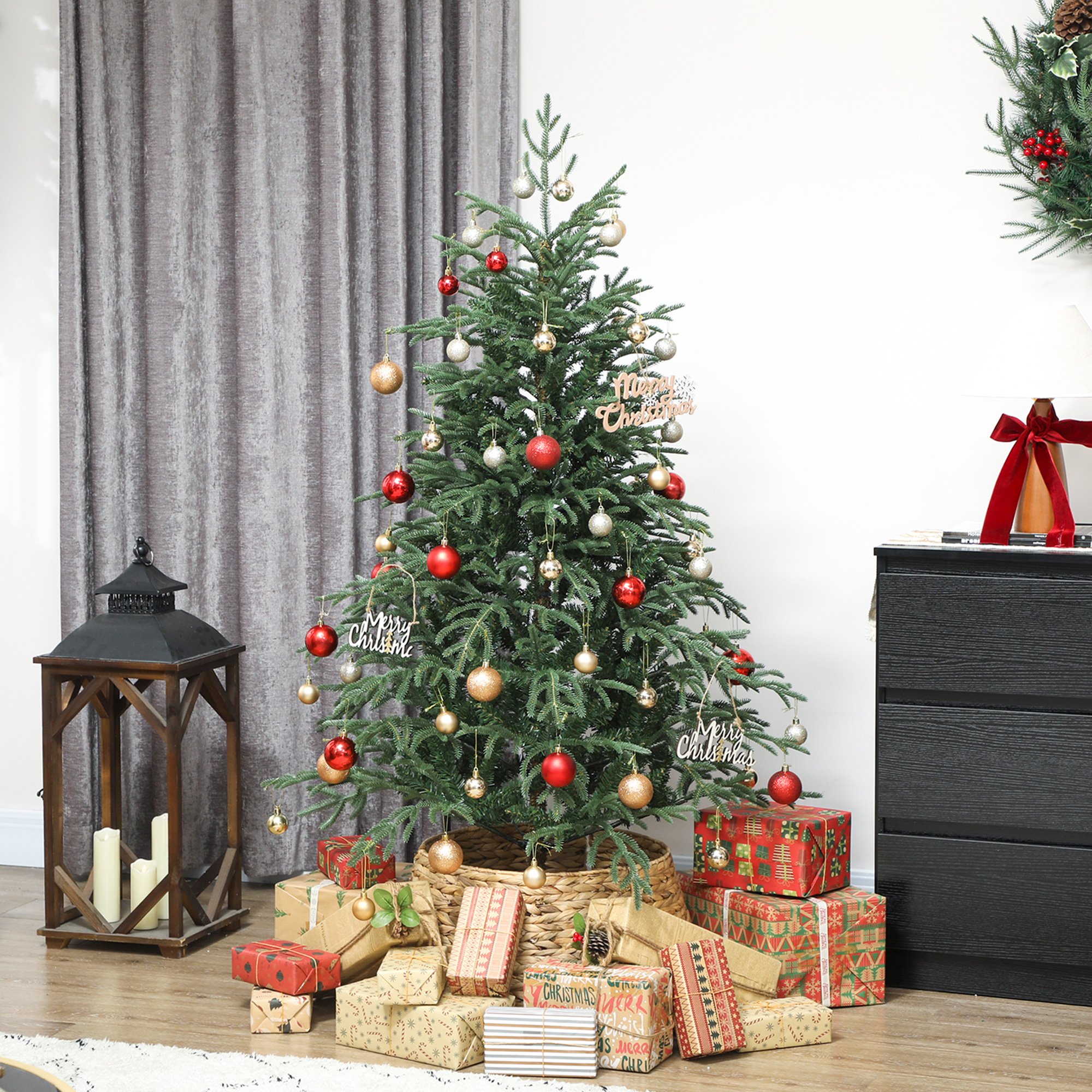 HOMCOM 5 ft Artificial Christmas Tree 1375 Realistic Dense Branches - Green