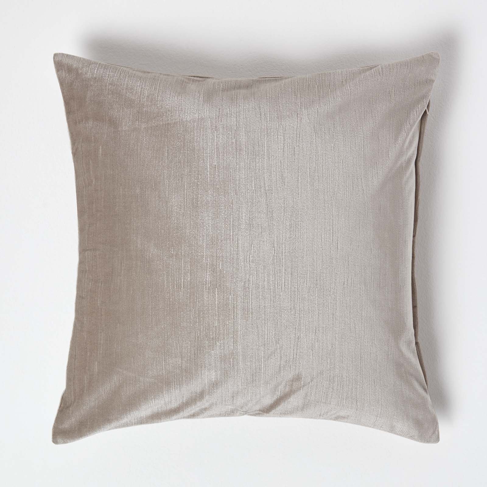 Homescapes Cream Velvet Cushion Cover - 45 x 45 cm