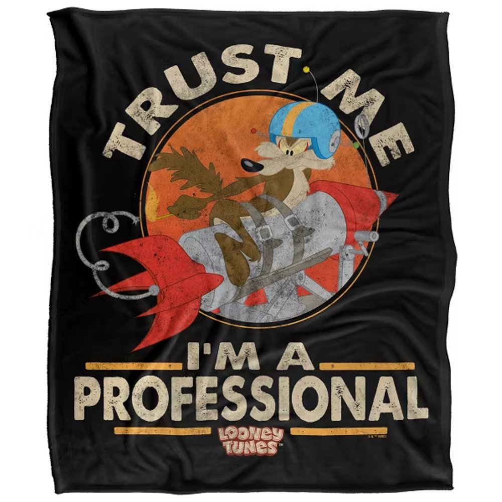 Looney Tunes Wile E Coyote I'm A Professional Blanket - 152cm x 27cm