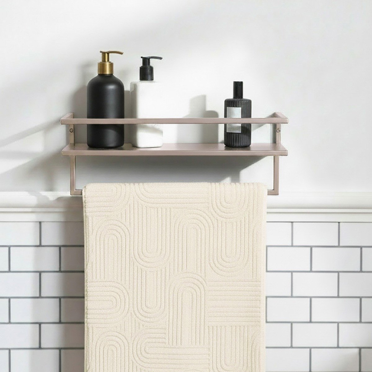 OHS Mounted Towel Rail With Shelf - Natural