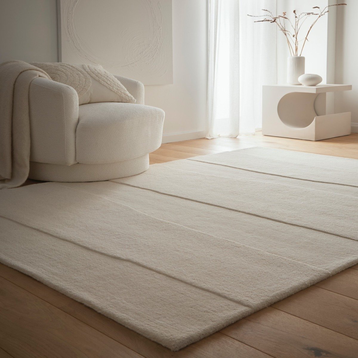 Mega Flooring White Modern Abstract Rug - 200 x 290cm