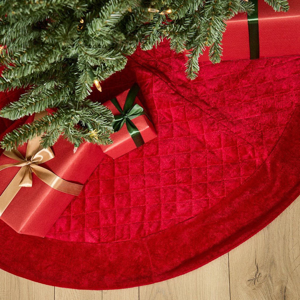 Dibor Crushed Velvet Effect Tree Skirt - Red 36"