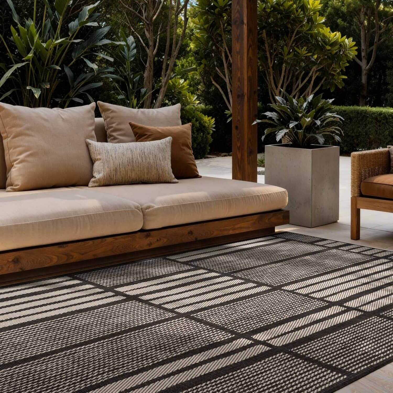 Ted Baker Black Allington Indoor Outdoor Geometric Reversible Rug - 120 x 170cm