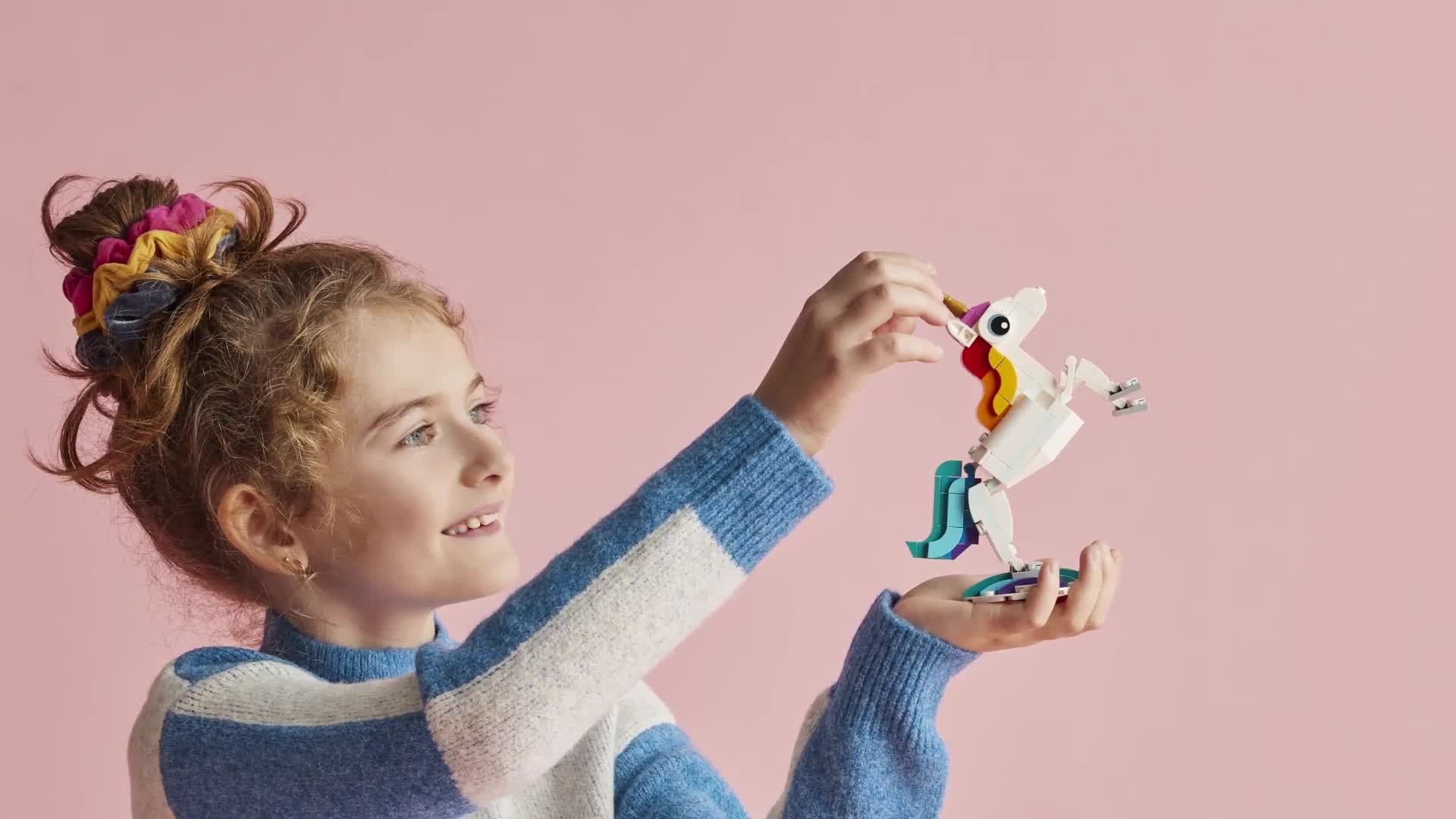 Magical Unicorn - Videos - LEGO.com for kids