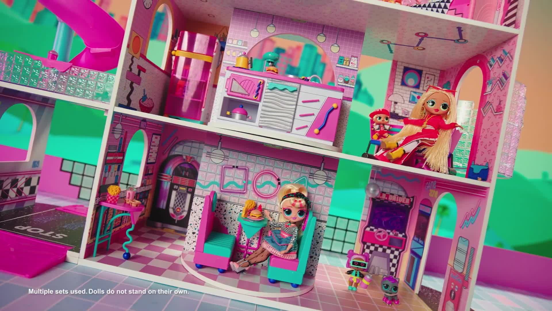 lol doll house