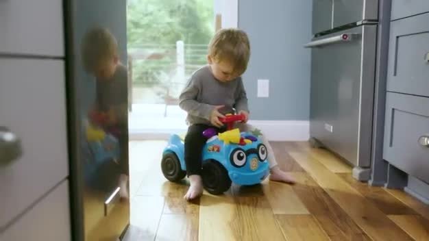 baby einstein ride on car