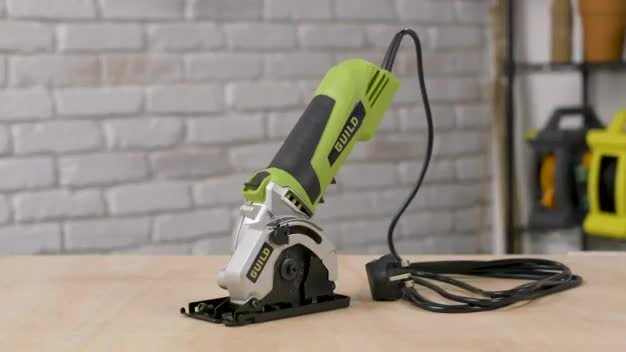 Compact discount plunge saw